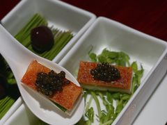 鱼子酱脆皮松板肉-解香楼(八盘岭路店)