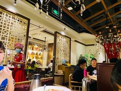 大堂-湘阁里辣(沙井华润万家店)