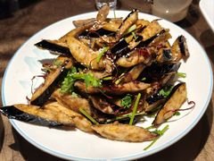 风味脆皮茄子-东口码头·烧鸽子·鱼头泡饼·地方菜(金鹰悦城店)
