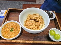 -蟹上黄·蟹黄面·江南糖水(人民广场店)