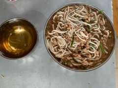 -正宗杨记普洱酸醋米线(总店)