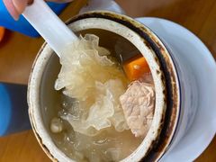 雪梨雪耳炖猪展汤-煲煲掂风味煲仔饭餐厅(西区店)