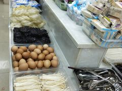 -荣吉招牌自助骨头锅(顾乡店)
