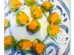 蟹黄墨鱼饼-龙桥私厨·姜花菊花过桥鱼·顺德菜(容桂店)