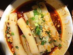 -九锅一堂酸菜鱼(新南凯德直营店)