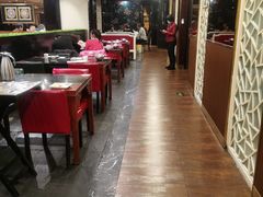 大堂-皇城根·鲁菜济南菜·吊炉烤鸭·炒鸡鱼头(济南旗舰店)