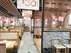 大堂-叶派龙虾•招牌香辣蟹·海鲜(中海国际店)