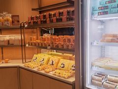 -爱达乐面包生日蛋糕(泛悦国际店)