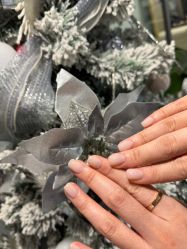 -HUII NAIL绘京美甲美睫会馆