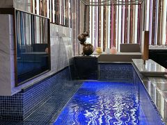 -密苏里·吖咪KTV火吧