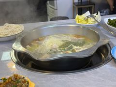 -光头药膳鸡(莱茵小镇店)