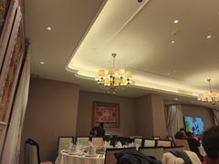 -沙龙酒家