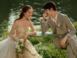 -乐派诗婚纱摄影