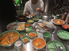 -欧巴炭烤肉오빠숯불구이(南京东路店)