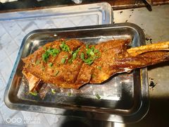 -山地居烤全羊·柴火鸡(大坪-半山公馆店)