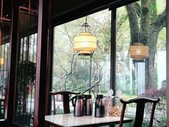 靠窗位-柳莺湖上·湖景餐厅·江南菜(西湖店)