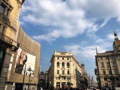 -文艺复兴百货(米兰大教堂广场店)