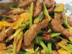 小炒黄牛肉-红烧鱼头·杭帮菜·特色烧烤