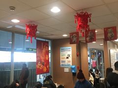 大堂-麦当劳(轻轨曹杨路店)