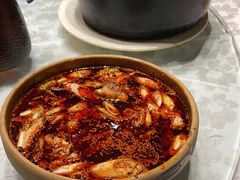 -土砂锅生态山庄·非遗砂锅雅鱼