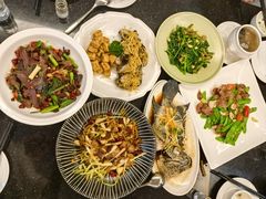 -OLD TREE老树咖啡·西餐厅(台山人工湖店)