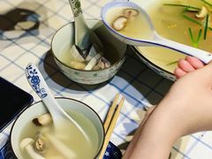 -在湖边私厨小馆
