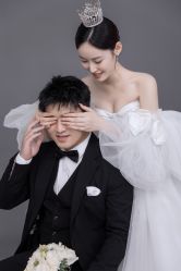 点击看大图 -挪娅婚纱摄影皇家会所