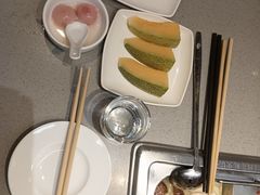 -海底捞火锅(新松江路生日主题店)