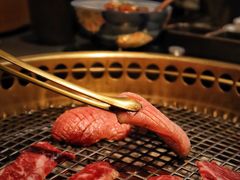 -铭牛烧肉·和牛海鲜自助(高新月牙湖店)