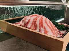 -湊湊火锅·茶憩(杭州湖滨银泰in77店)