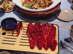 -肥肥虾庄·金牌油焖大虾(杨园滨江时代walk店)