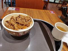 -食其家·牛丼咖喱(金桥太茂店)
