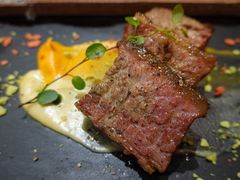 慢烤牛牡蛎肉配土豆泥-Calix&Lay's(新天地店)