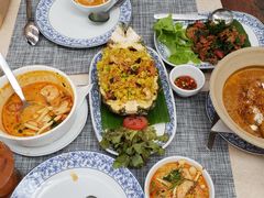 -卷心菜和避孕套餐厅(Pattaya)