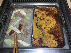 -山城老炮火锅城