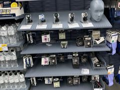 -迪卡侬(燕山店)