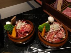 -山川小町·极番烧肉(新地假日广场店)
