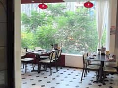 -红东阁东北菜烤肉酒馆(CROSS万象汇店)