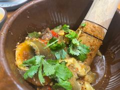 -老滇山寨•云南特色菜•地方菜•民族风情歌舞表演(金碧店)