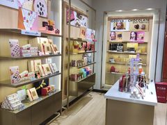 -GODIVA(月星环球港店)