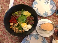 牛油果鸡肉沙拉-彼德西餐厅(凯德广场新南店)