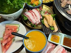 -明洞阿姨·韩式酱蟹烤肉·创意料理(三元桥店)