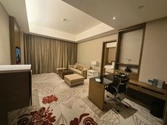 -南阳建业森林半岛假日酒店