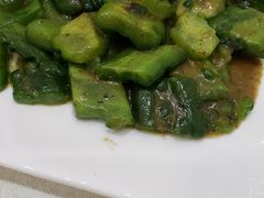 吹水酱苦瓜-三辣馆