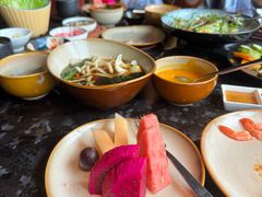 -雾山韩式烤肉·海南糟粕&椰子鸡火锅·海景餐厅(三亚绿发山海天JW万豪酒店)