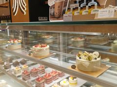 面包甜点陈列柜-御蝶坊生日蛋糕KNAC(创业店)