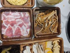 -菌小白火锅(时尚天河店)