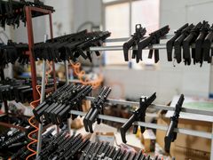 -南山特攻真人CS户外露营轰趴拓展基地