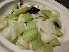 西芹炒百合-眉州东坡·熊猫主题餐厅(枫蓝店)