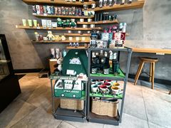 -星巴克(大宁店)